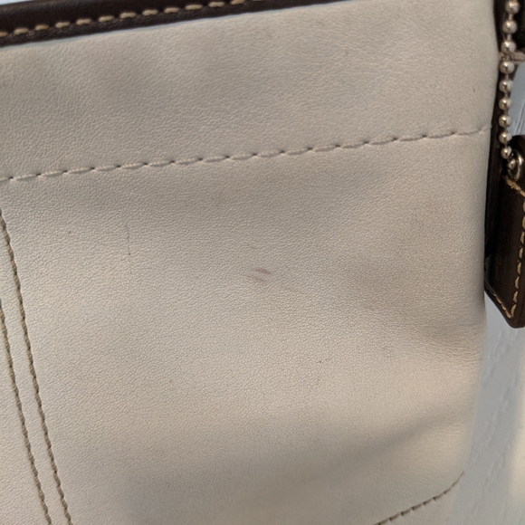 Coach leather crossbody swing bag - Picture 8 of 8